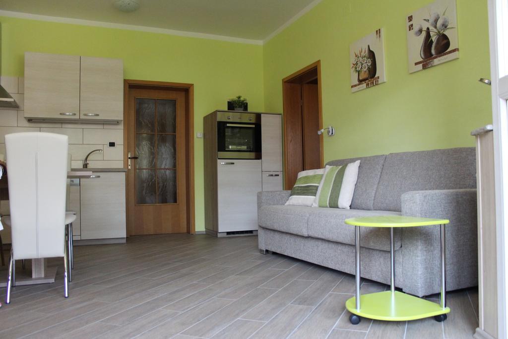 Isonzo Apartment Бовец Екстер'єр фото